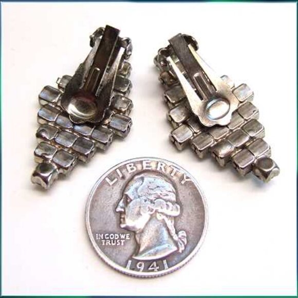 Art Deco French Grey Diamond Crystal Vintage Clip Earrings - Picture 7 of 7